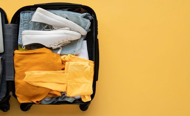 How to Pack Like a Pro: Tips for Efficient Travel