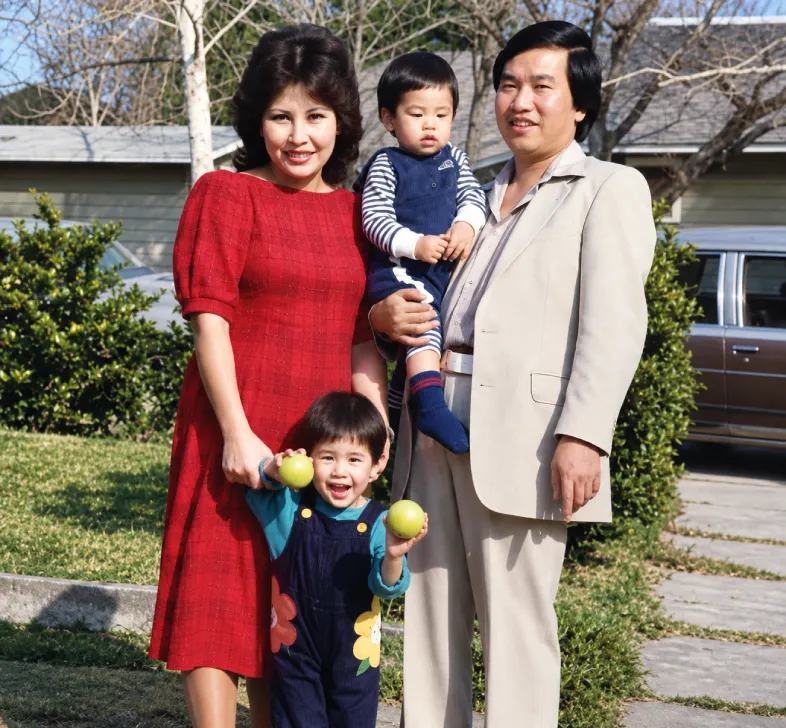 Image of , Net Worth, on Next Magazine.