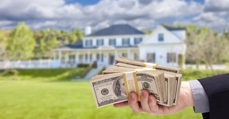 Image of , Loan, on Next Magazine.