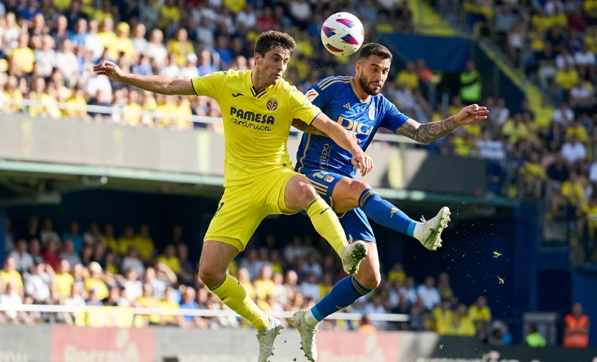 Villarreal CF vs Real Oviedo Player Ratings: Honest Match Analysis & Tactical Breakdown - Entertainment - Next Magazine Real Oviedo defender making a block against Villarreal CF during the player ratings match
